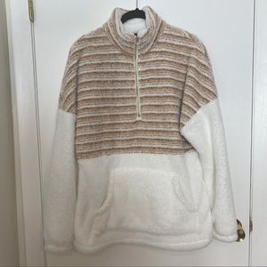 Fuzzy Half Zip-up Sweater